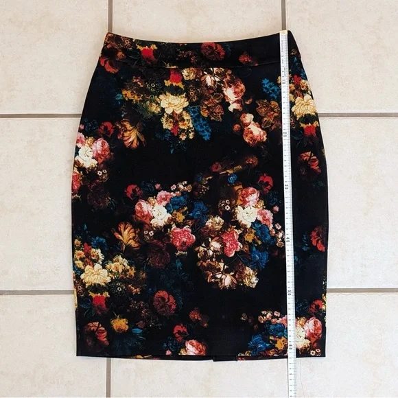 Size 10 Lined Floral Cynthia Rowley Black Pencil Skirt Maximalist Whimsical - Picture 8 of 12